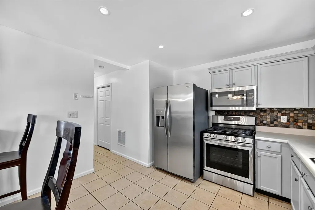 131 Evan Road Warwick NY 10990