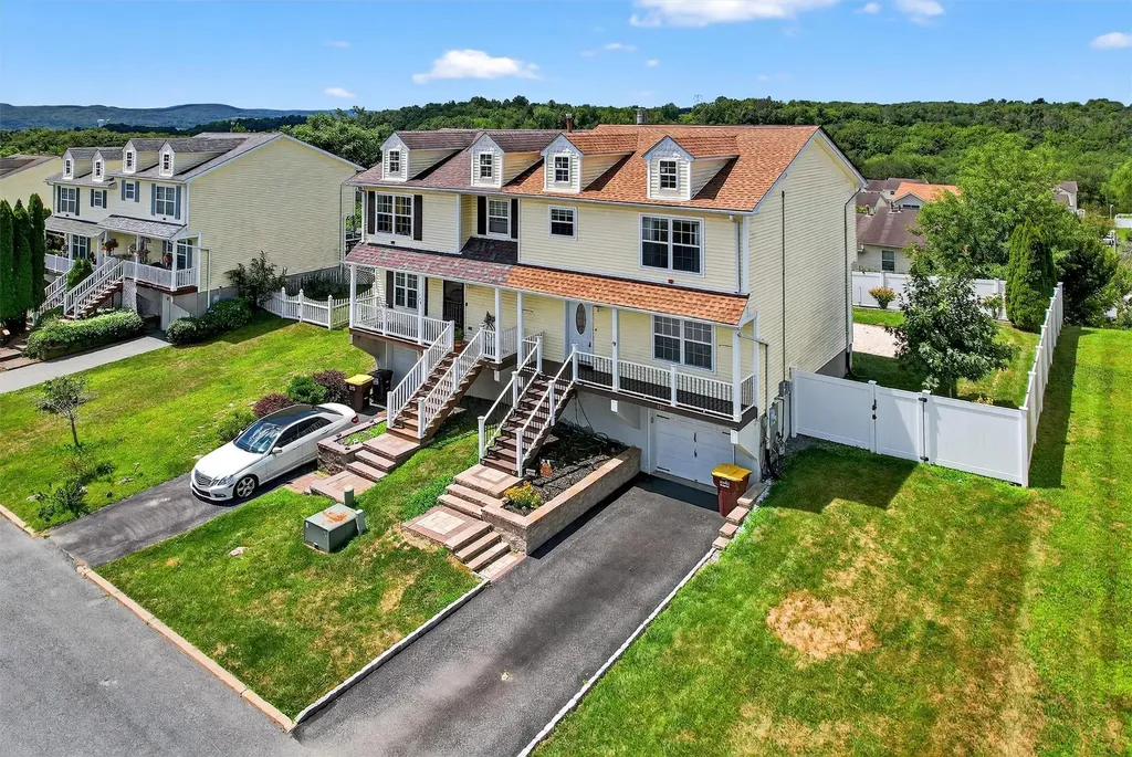 131 Evan Road Warwick NY 10990
