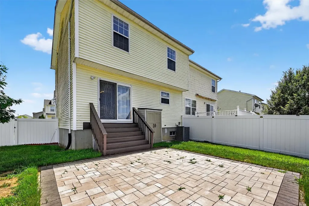 131 Evan Road Warwick NY 10990