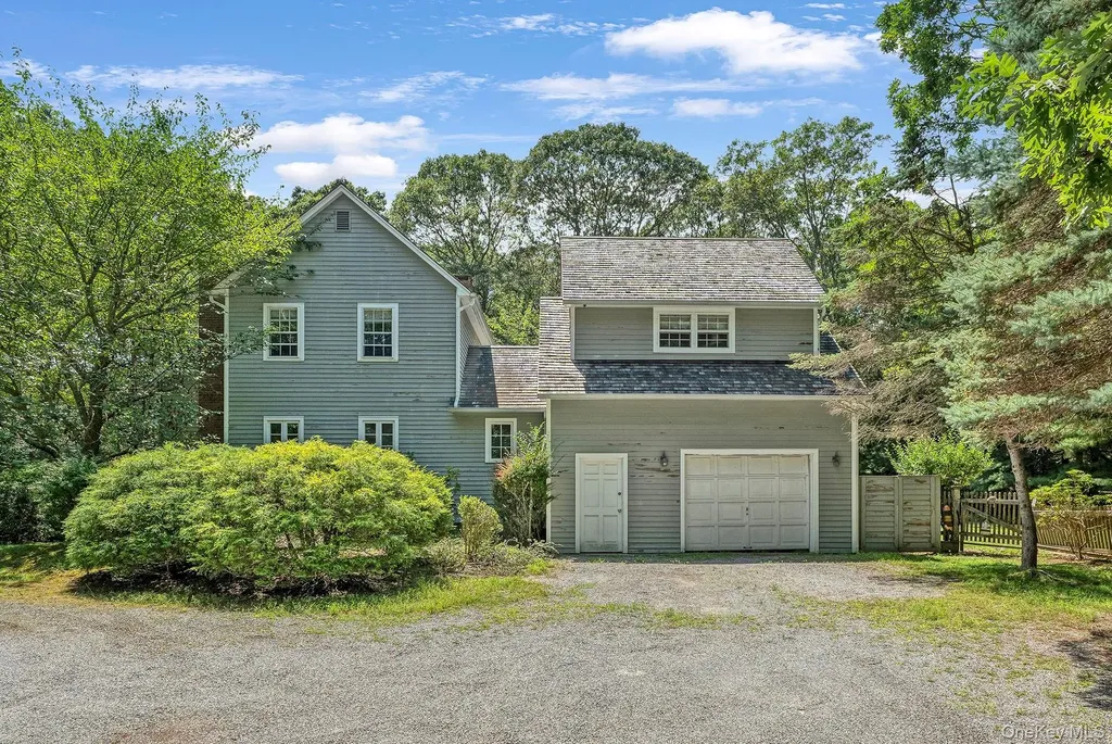 2 Old Hollow Lane East Hampton NY 11937