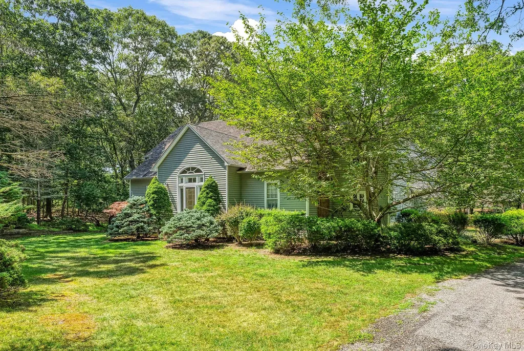 2 Old Hollow Lane East Hampton NY 11937