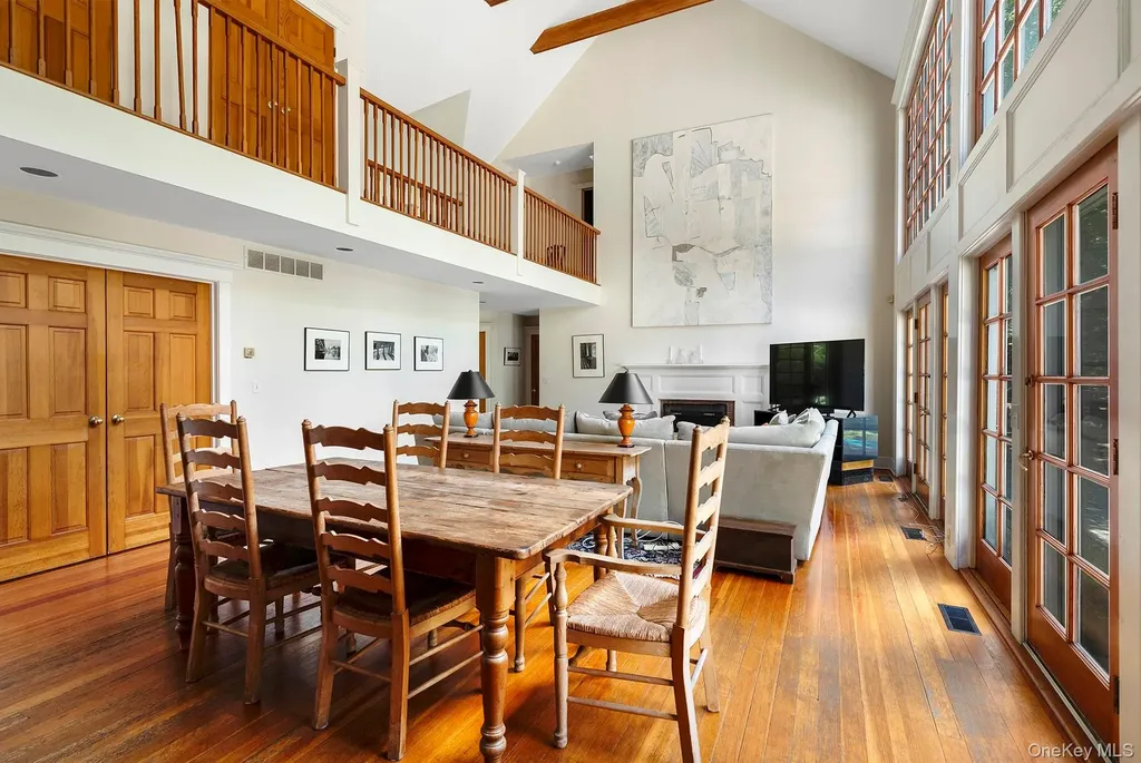 2 Old Hollow Lane East Hampton NY 11937
