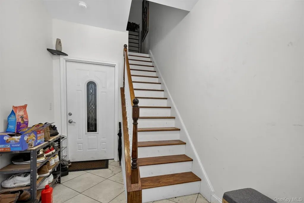 91 Carson Avenue Newburgh NY 12550