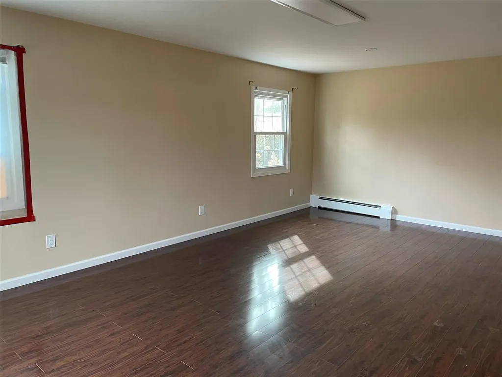 8 Mosshill Place Stony Brook NY 11790