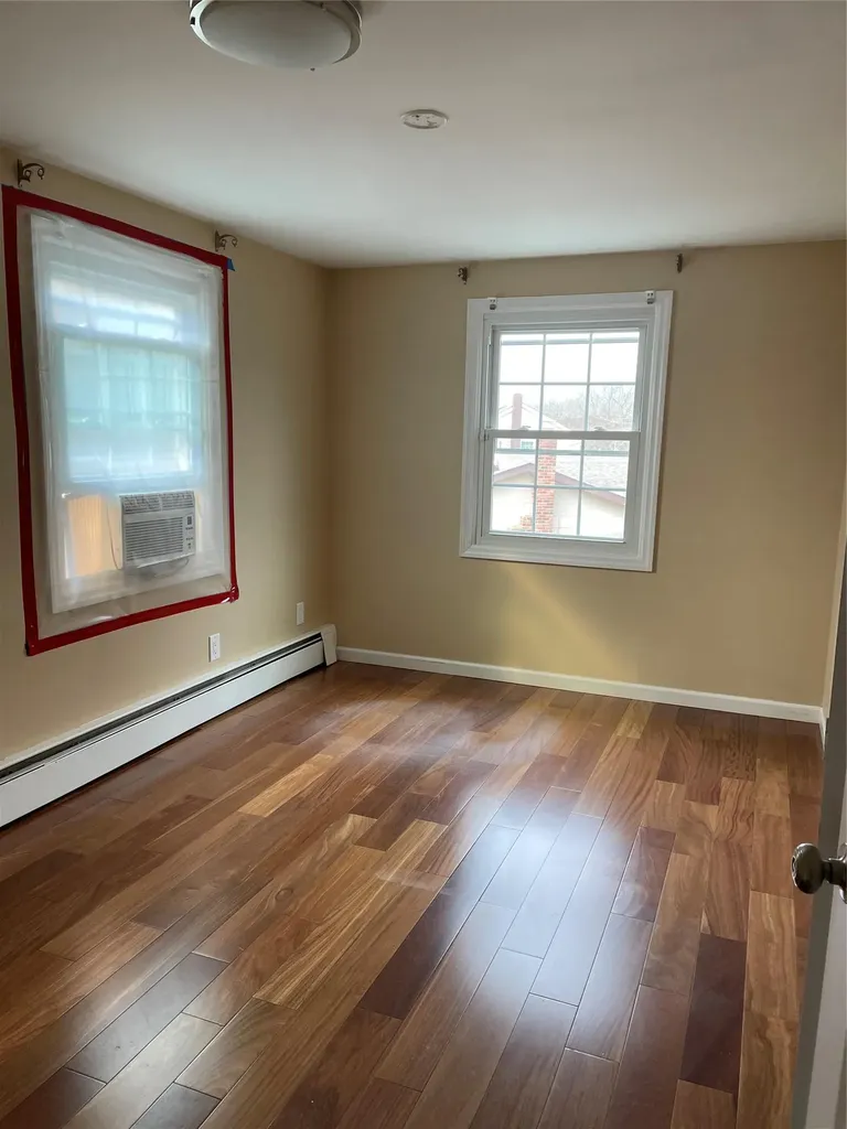 8 Mosshill Place Stony Brook NY 11790