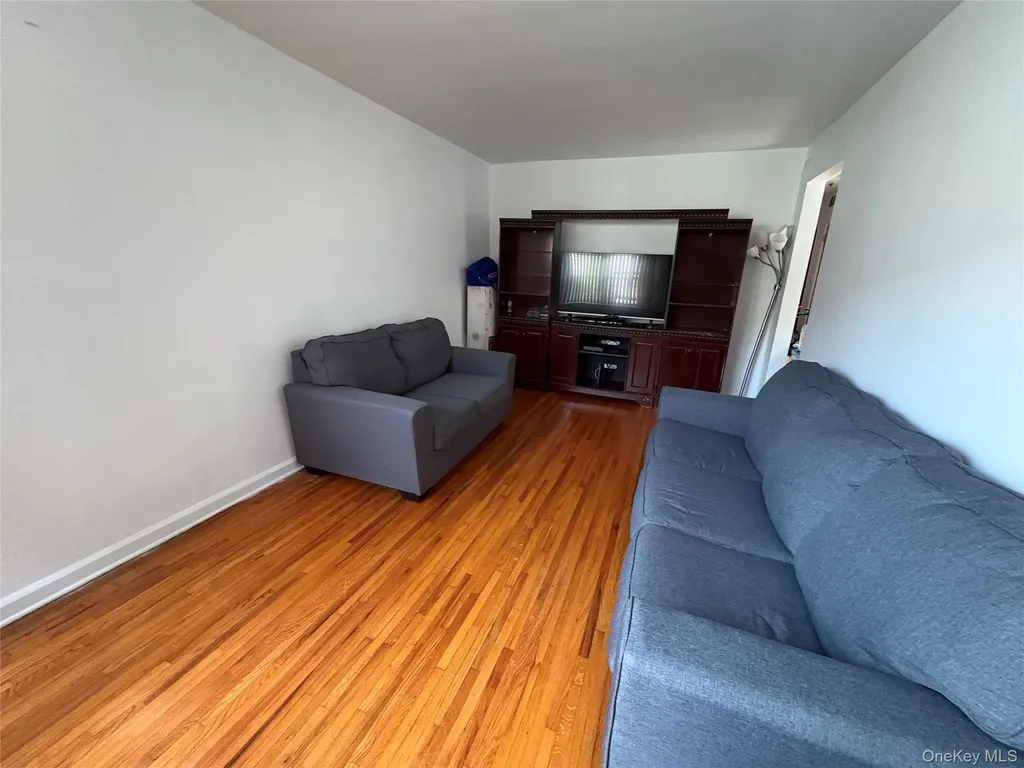 3485 Mickle Avenue Bronx NY 10469