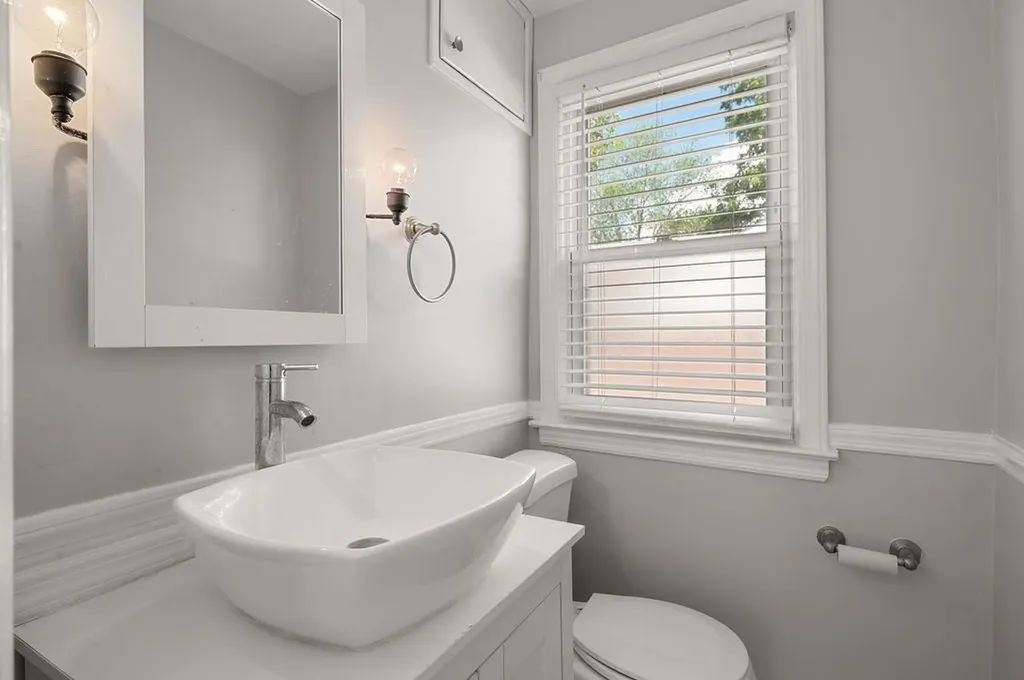 82 Linden Avenue Pelham NY 10803