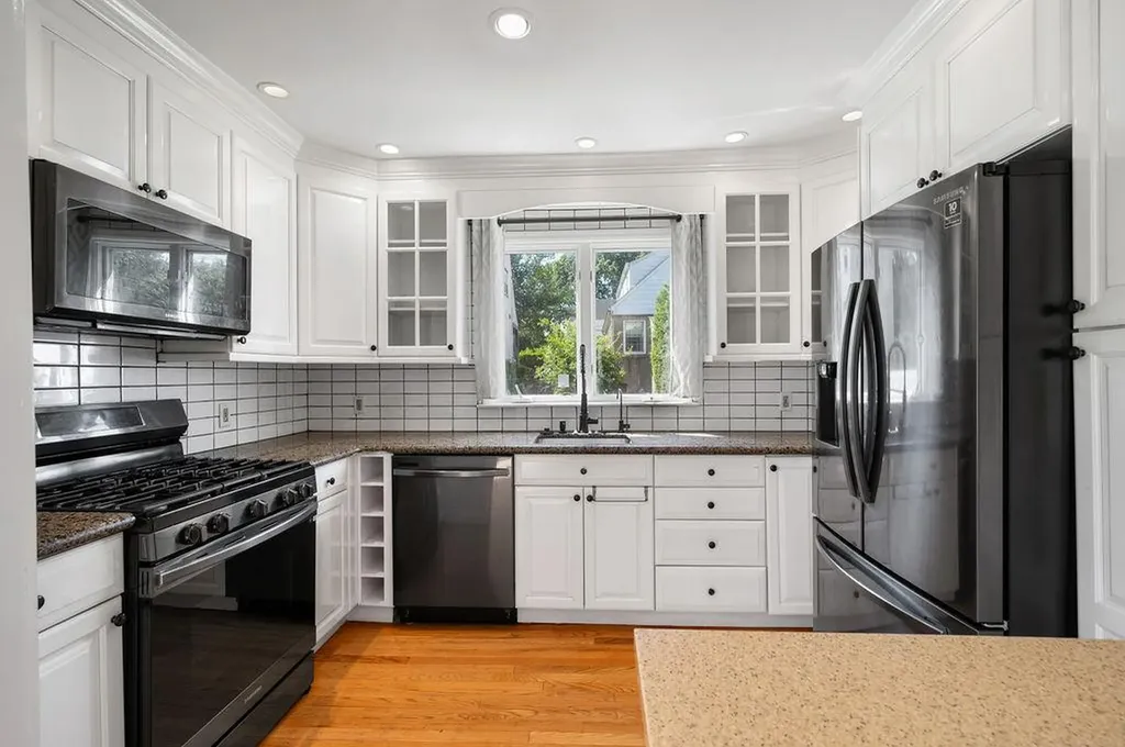 82 Linden Avenue Pelham NY 10803
