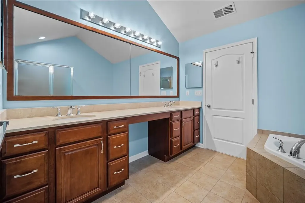 1226 Hustis Drive Fishkill NY 12524