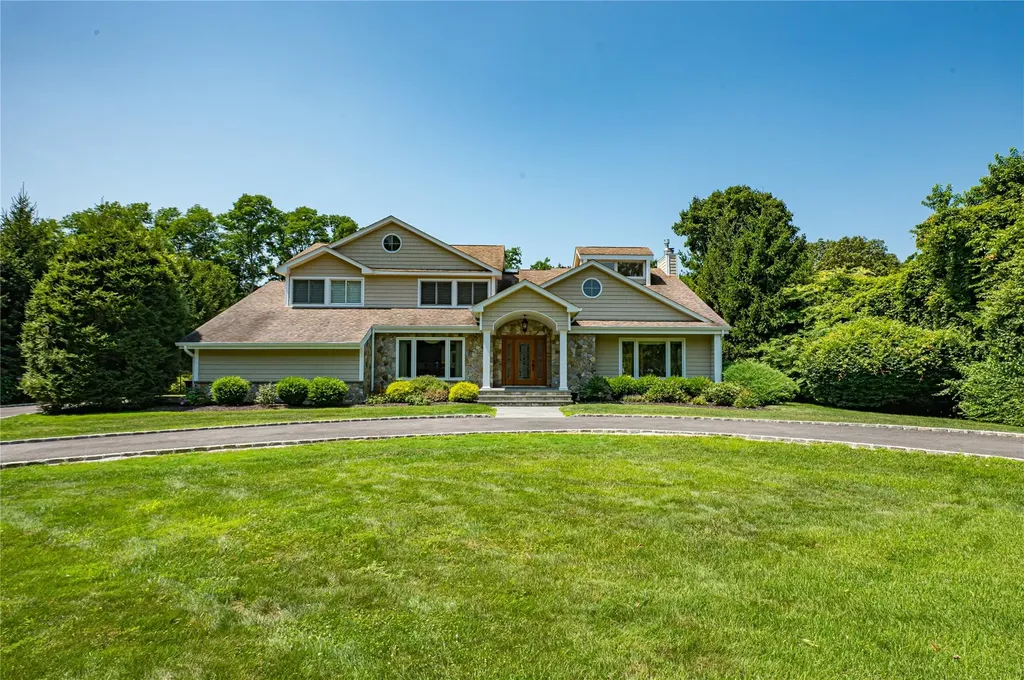 3 Ashleigh Drive Saint James NY 11780