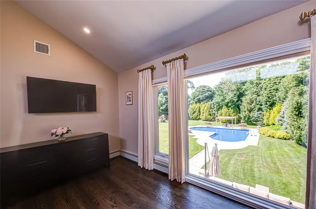 3 Ashleigh Drive Saint James NY 11780