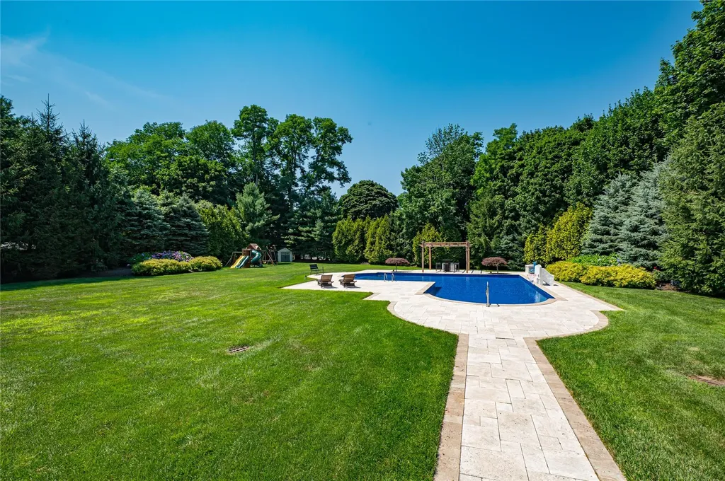 3 Ashleigh Drive Saint James NY 11780