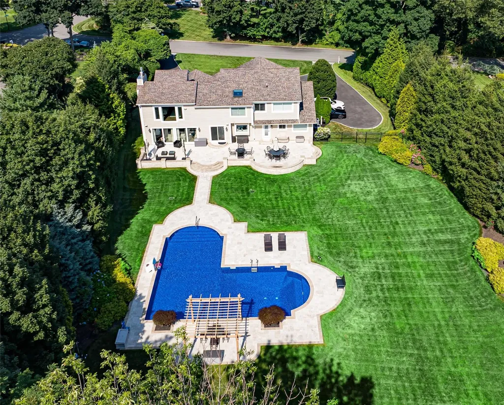 3 Ashleigh Drive Saint James NY 11780