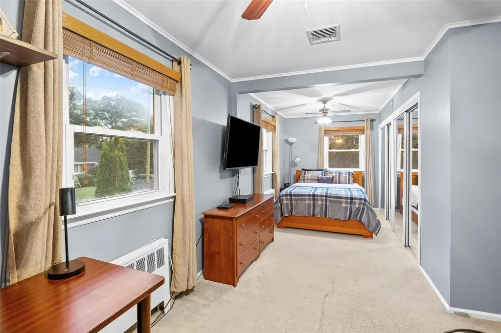 3067 Johnson Place Wantagh NY 11793