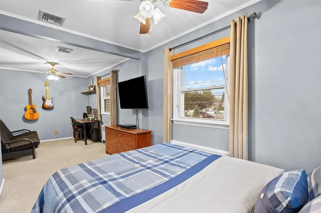 3067 Johnson Place Wantagh NY 11793