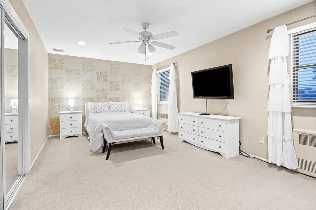 3067 Johnson Place Wantagh NY 11793