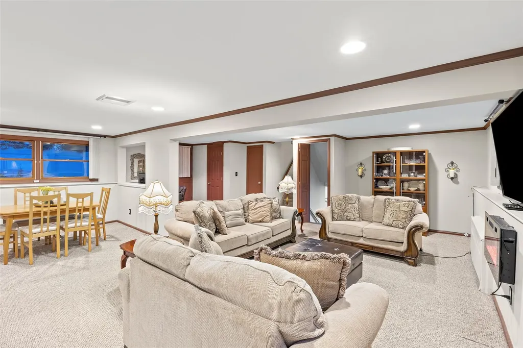 3067 Johnson Place Wantagh NY 11793