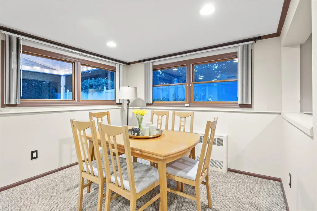 3067 Johnson Place Wantagh NY 11793