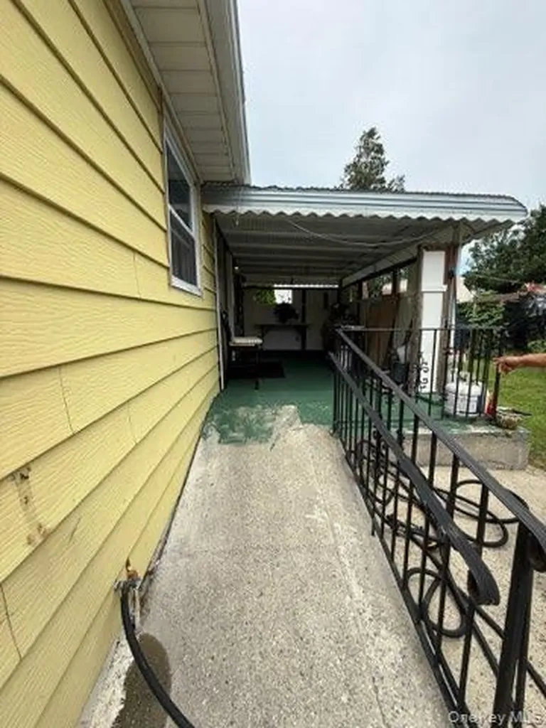 80 Biltmore Avenue Elmont NY 11003