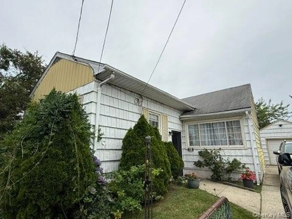 80 Biltmore Avenue Elmont NY 11003