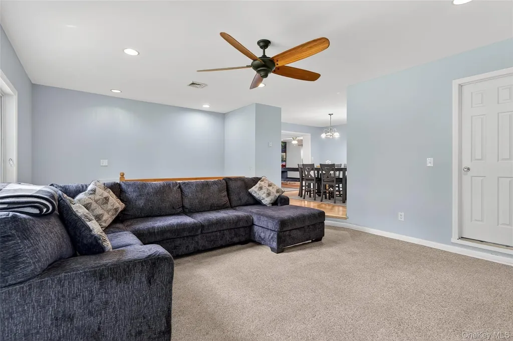 9 Woodland Road Monroe NY 10950