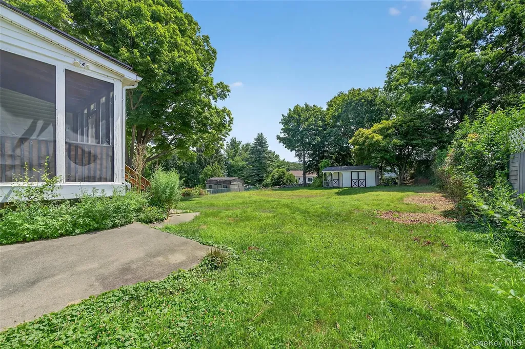 9 Woodland Road Monroe NY 10950