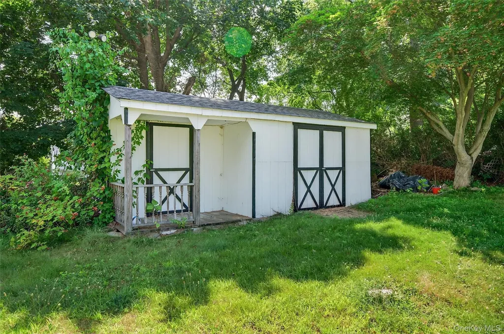 9 Woodland Road Monroe NY 10950
