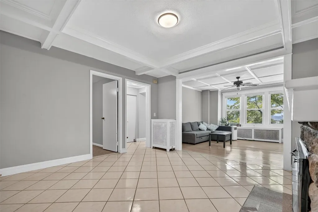 120 S Broadway Tarrytown NY 10591