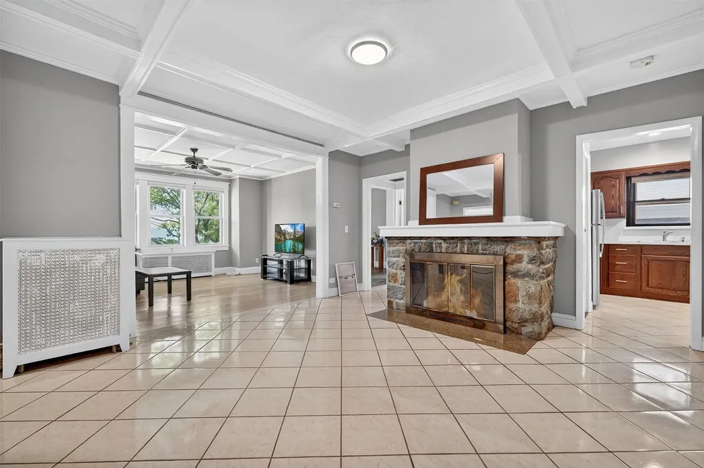 120 S Broadway Tarrytown NY 10591