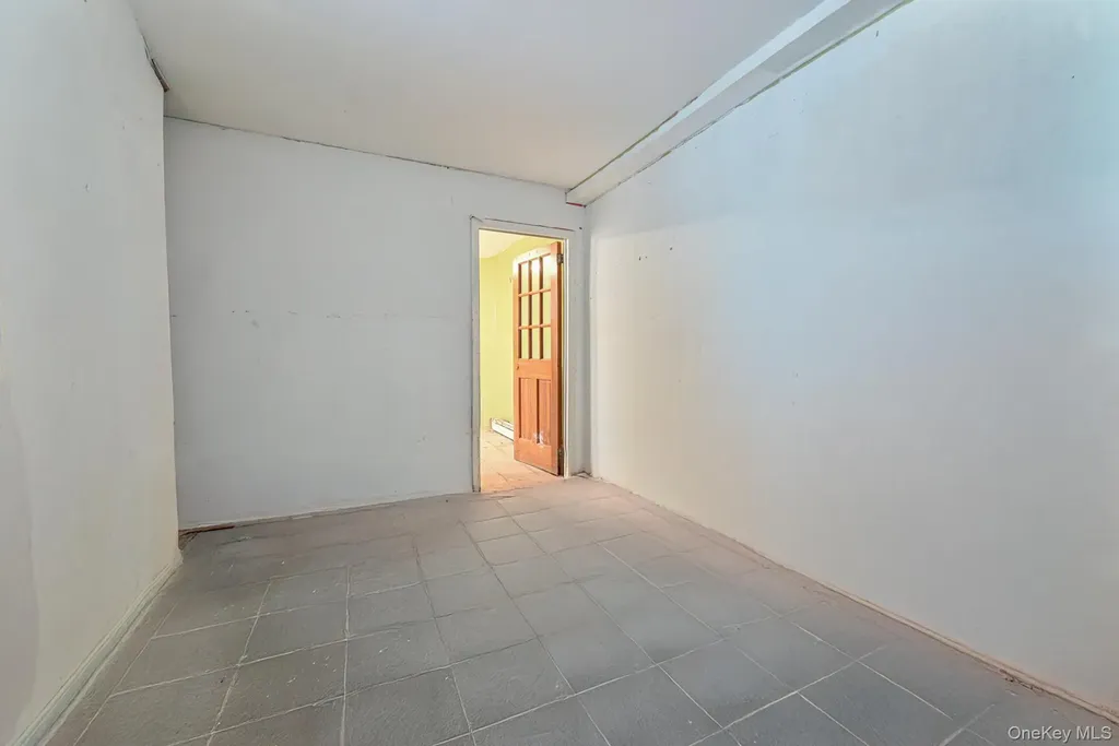 1216 30th Drive Astoria NY 11102