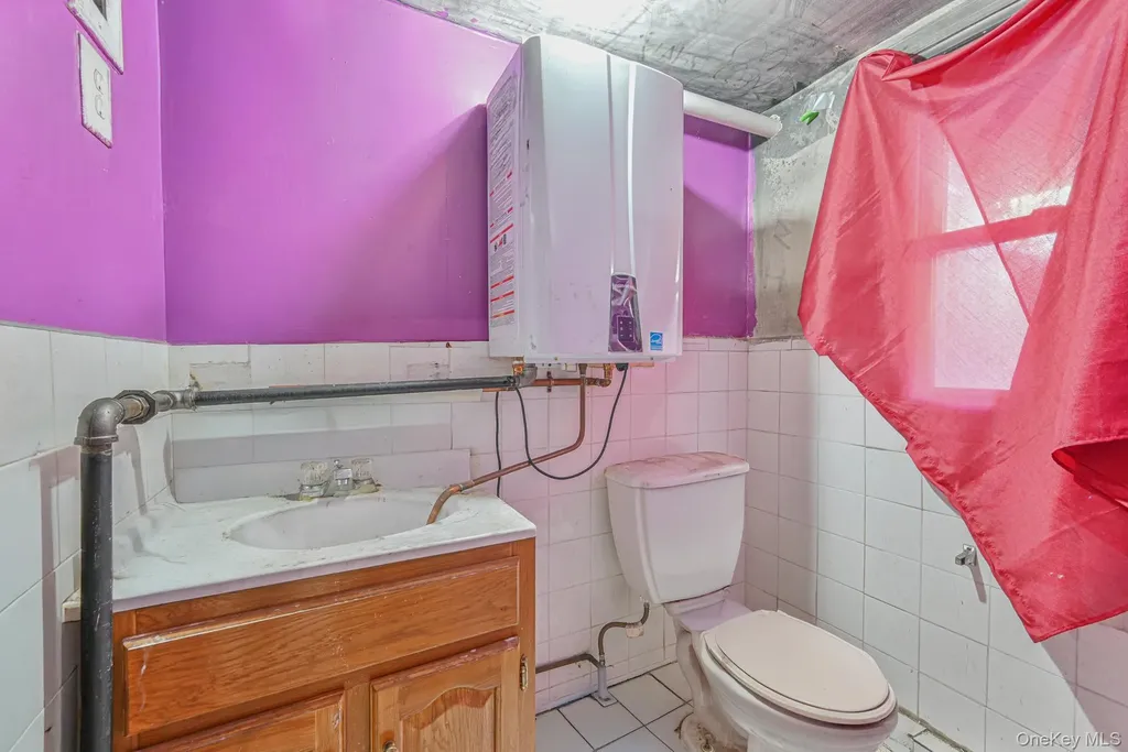 1216 30th Drive Astoria NY 11102