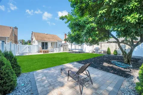 728 Grand Terrace Avenue Baldwin NY 11510