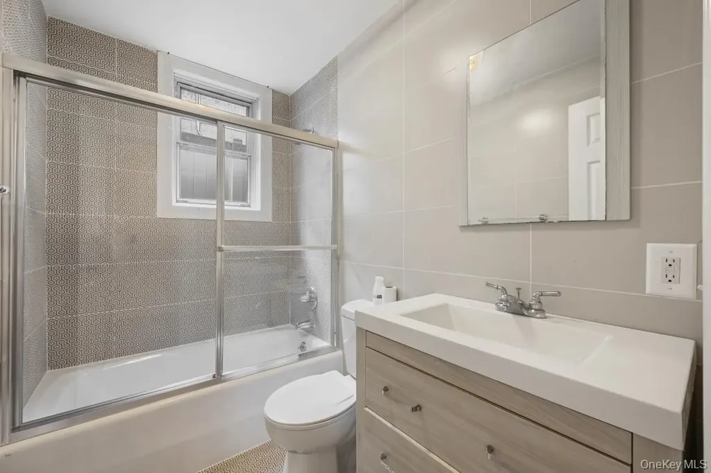 2 Kimball Terrace Yonkers NY 10704