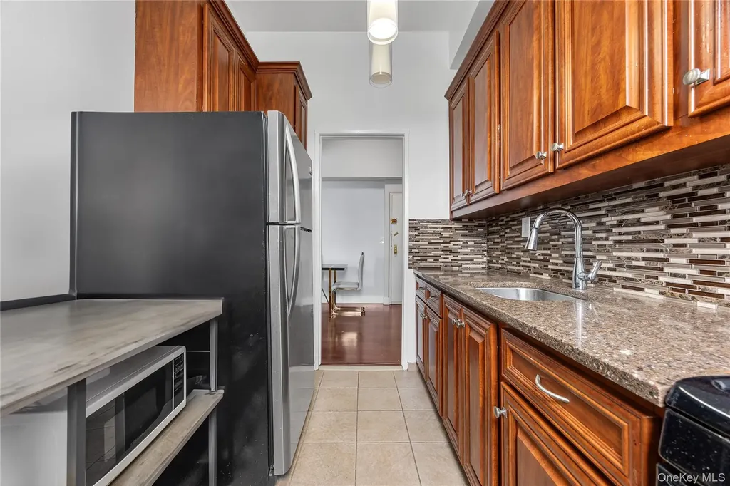 355 Bronx River Road Yonkers NY 10704