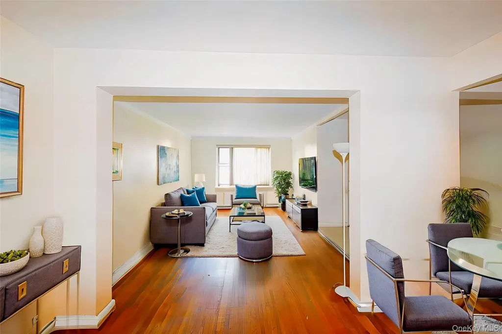 3441 85th Jackson Heights NY 11372