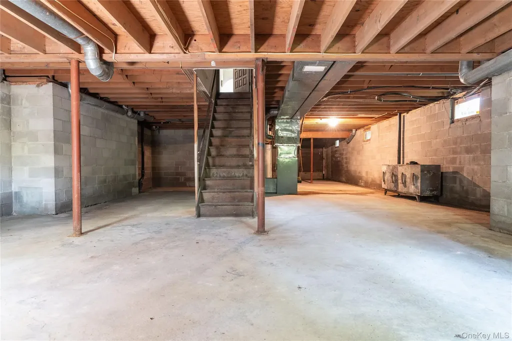 23 Rolling Way New City NY 10956