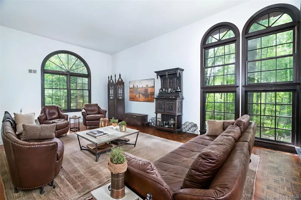 23 Rolling Way New City NY 10956