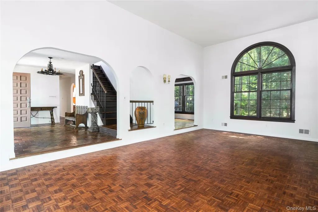 23 Rolling Way New City NY 10956