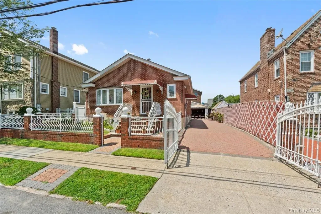 15 Sumner Avenue Yonkers NY 10704