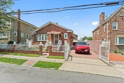 15 Sumner Avenue Yonkers NY 10704
