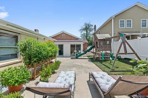 15 Sumner Avenue Yonkers NY 10704