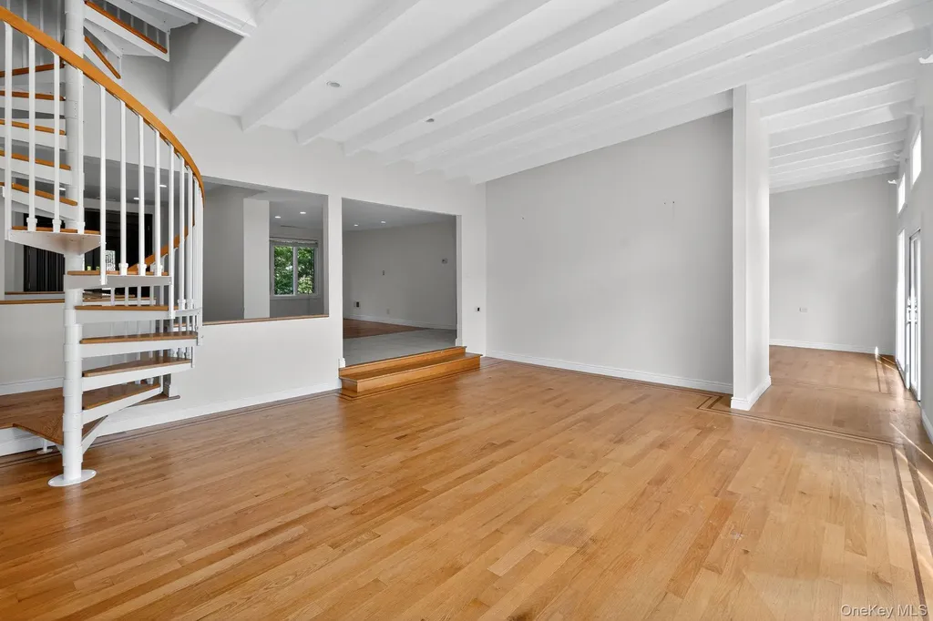 21 Hillside Court Suffern NY 10901