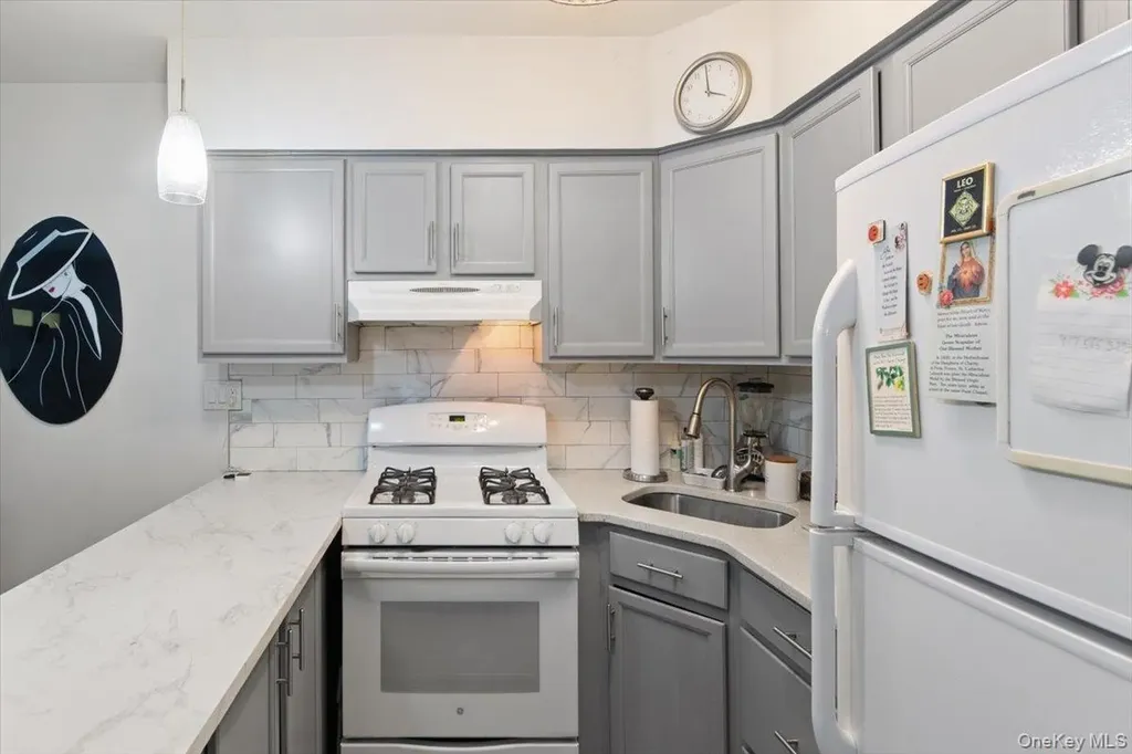 730 Logan Avenue Bronx NY 10465