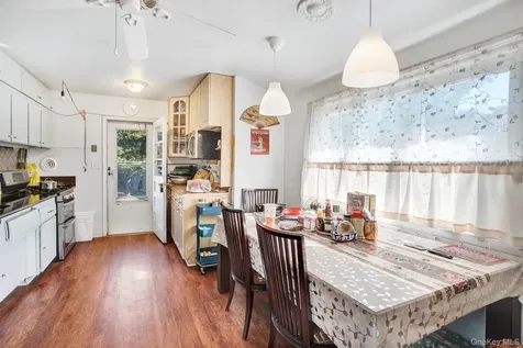 1524 Pine Acres Boulevard Bay Shore NY 11706