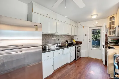 1524 Pine Acres Boulevard Bay Shore NY 11706