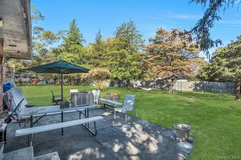 1524 Pine Acres Boulevard Bay Shore NY 11706