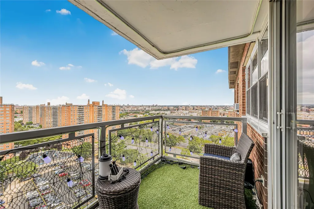 825 Morrison Avenue Bronx NY 10473