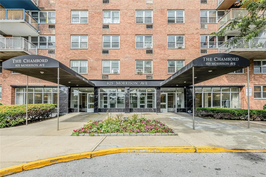 825 Morrison Avenue Bronx NY 10473