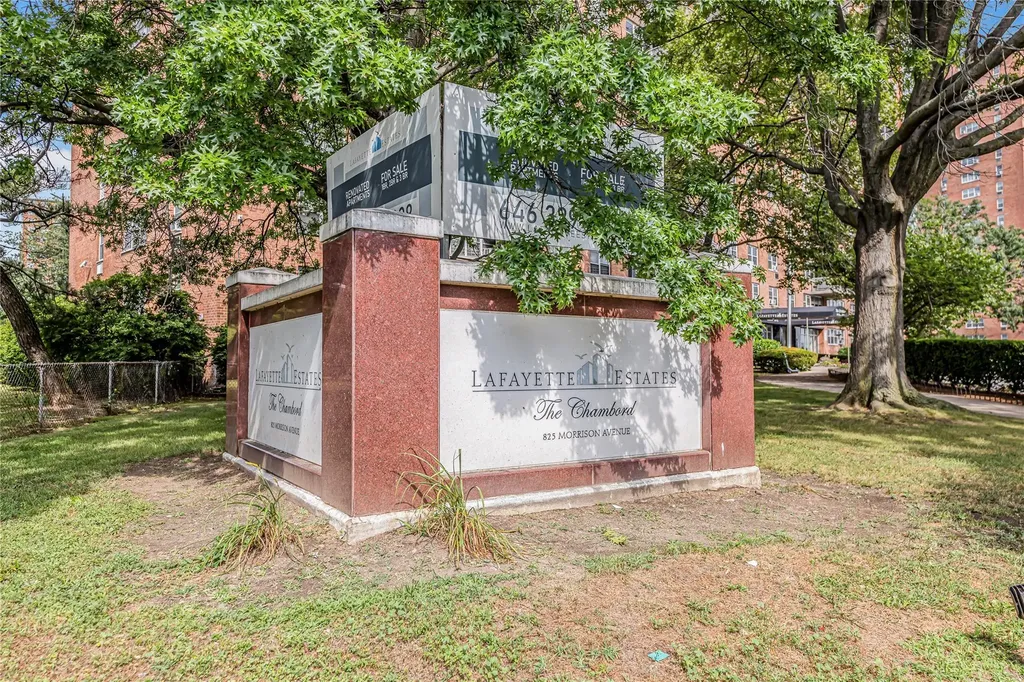 825 Morrison Avenue Bronx NY 10473
