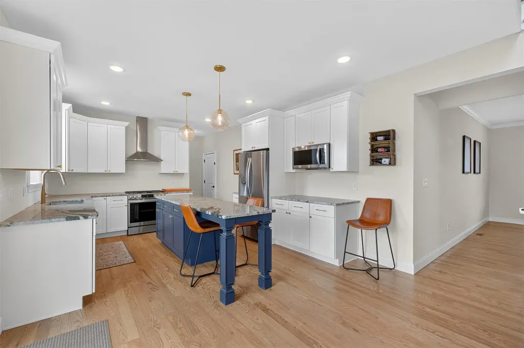 42 Kensington Lane Poughkeepsie NY 12603
